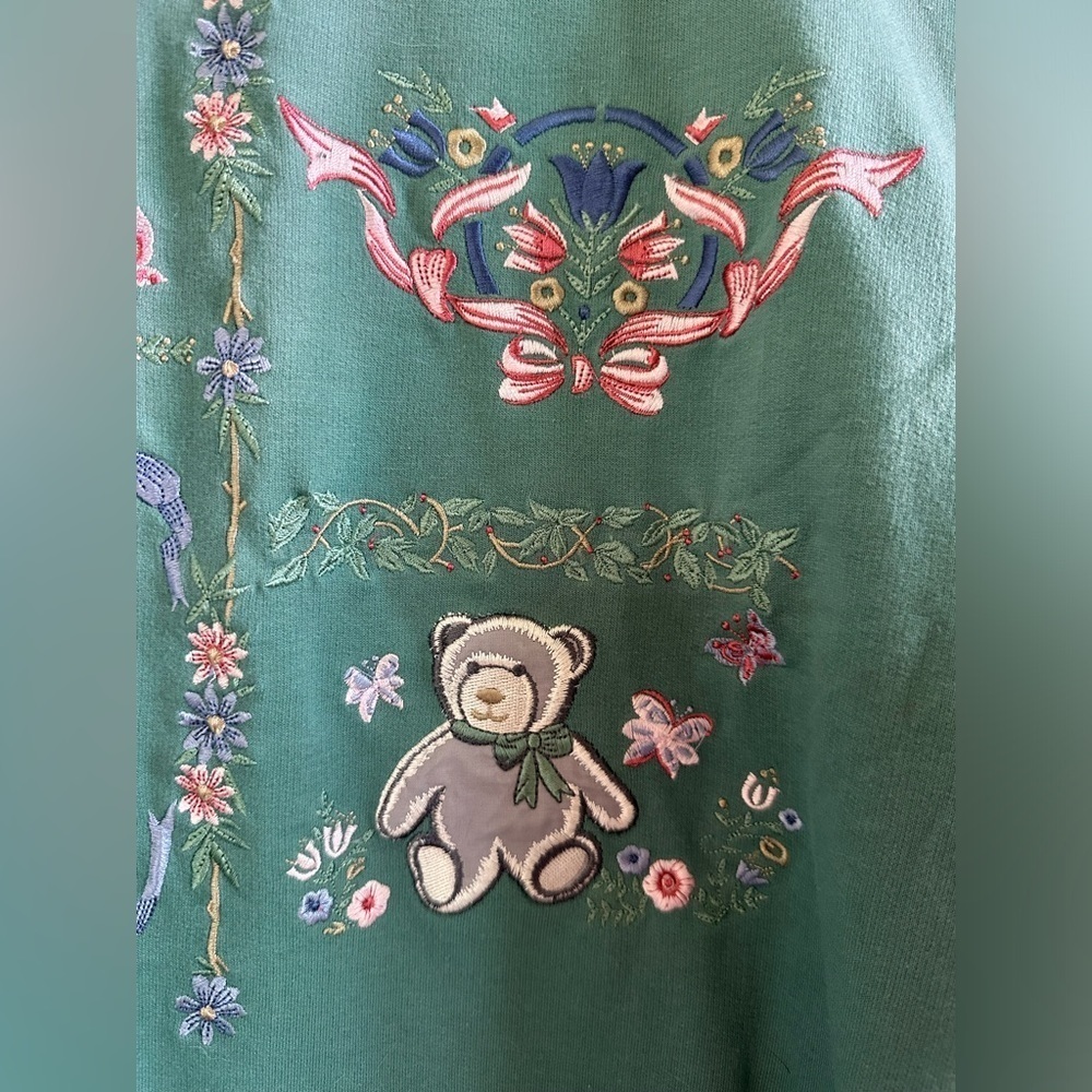 Alfred Dunner Vintage Embroidered Grandma Core Sweater. Size Med. EUC - Picture 4 of 9